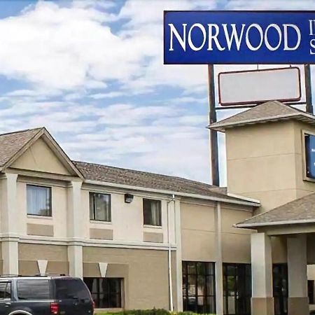 Norwood Inn & Suites Columbus Kültér fotó